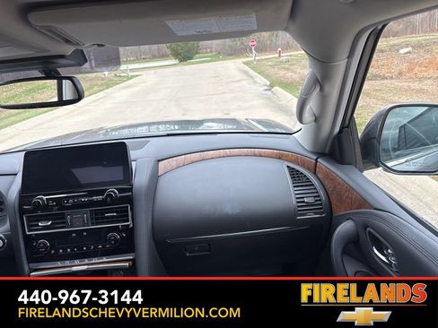 Used 2024 Nissan Armada SL AWD/4WD image 39