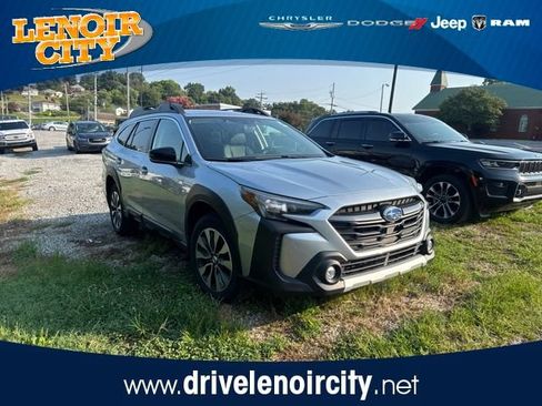Used 2023 Subaru Outback Limited AWD/4WD image 1