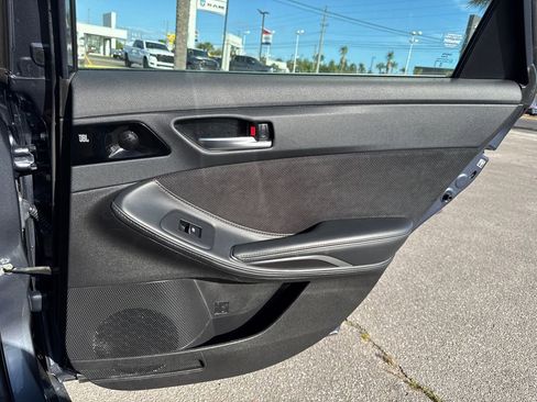 Used 2020 Toyota Avalon Touring w/ Advanced Safety Package image 16