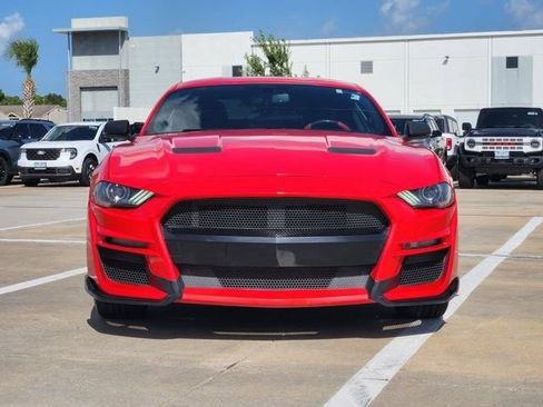 Used 2019 Ford Mustang GT Premium w/ GT Performance Package RWD image 2