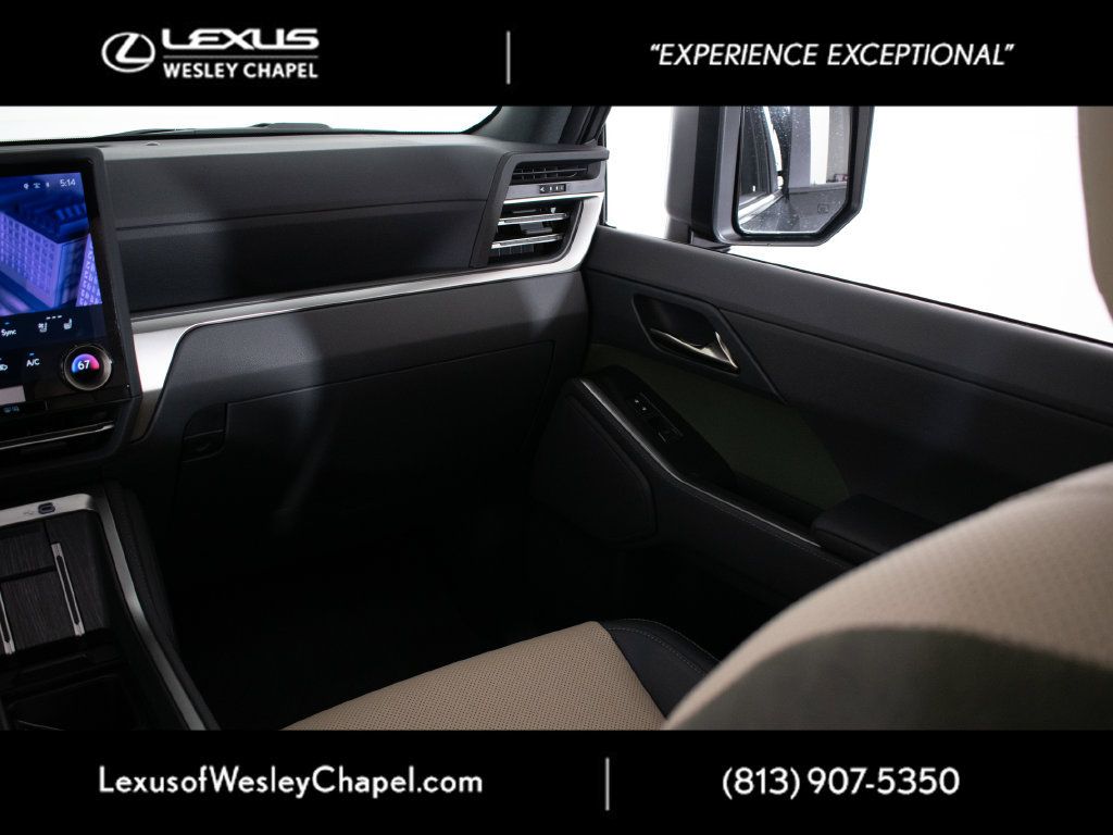 Certified 2025 Lexus GX 550 AWD/4WD image 18
