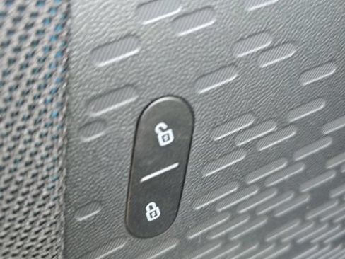 Used 2025 MINI Cooper S FWD image 16