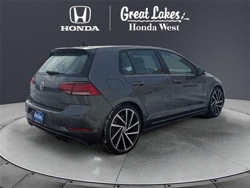Used 2018 Volkswagen Golf R 4-Door image 5