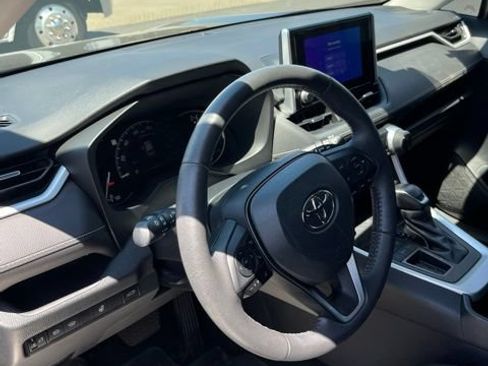 Used 2023 Toyota RAV4 XLE Premium FWD image 13