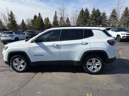 Used 2022 Jeep Compass Latitude image 5