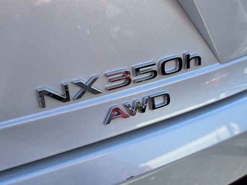 Used 2025 Lexus NX 350h AWD w/ Premium Package image 11