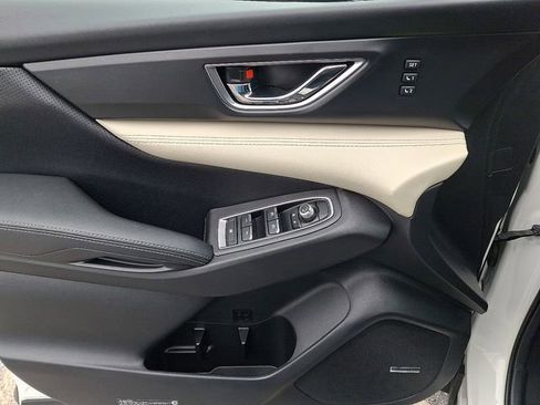 Used 2022 Subaru Ascent Limited w/ Technology Package image 13