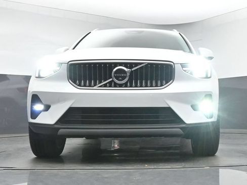 Used 2023 Volvo XC40 B5 Ultimate w/ Protection Package Premier AWD/4WD image 38