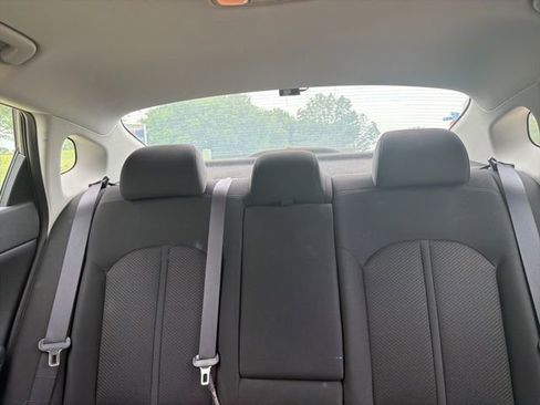 Used 2016 Kia Optima LX FWD image 15