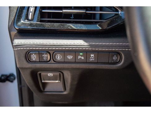 Used 2024 Acura MDX SH-AWD w/ Advance Package image 26
