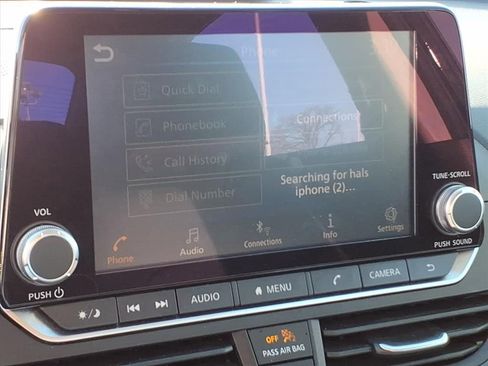 Used 2024 Nissan Altima 2.5 SV image 22