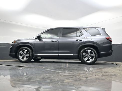 Certified 2025 Honda Pilot EX-L image 29