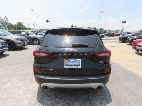 Used 2023 Ford Escape Active FWD image 13