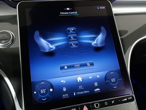 Used 2023 Mercedes-Benz C 300 4MATIC Sedan image 43