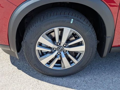 New 2026 Nissan Pathfinder SL FWD image 4