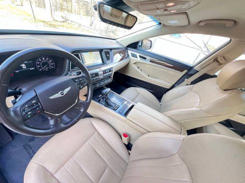 Used 2018 Genesis G80 3.8 RWD image 12