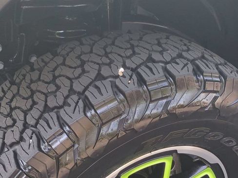 Used 2024 Jeep Wrangler Unlimited Rubicon w/ Safety Group AWD/4WD image 11