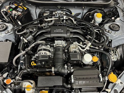 Used 2017 Toyota 86 image 14