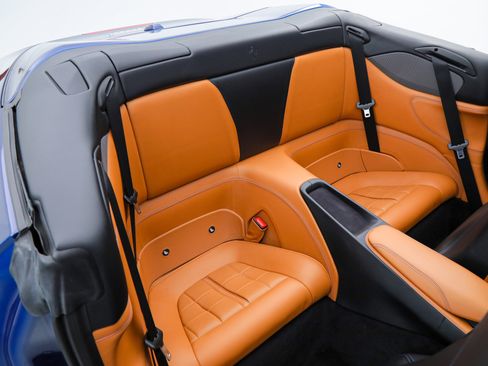 Certified 2023 Ferrari Portofino M image 28