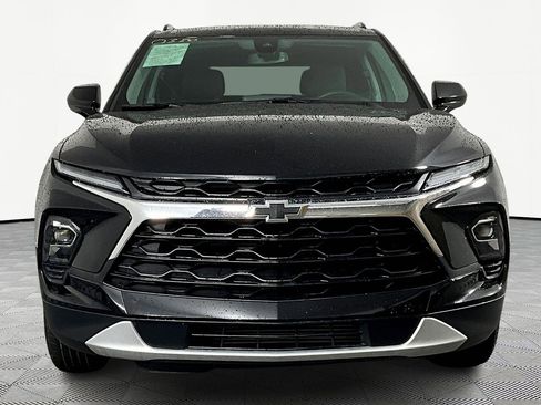 Used 2024 Chevrolet Blazer LT w/ Convenience Package image 2