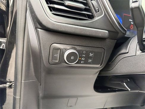 Used 2020 Ford Escape Titanium w/ Titanium Premium Package 2.0 image 17