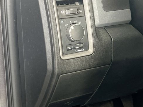 Used 2018 RAM 1500 Tradesman w/ Popular Equipment Group AWD/4WD image 10