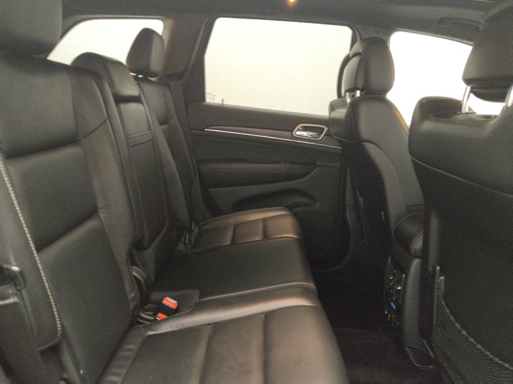 Used 2017 Jeep Grand Cherokee Limited AWD/4WD image 19