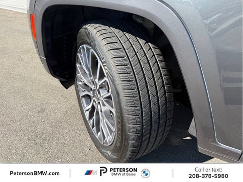 Used 2023 Jeep Grand Cherokee L Summit AWD/4WD image 42