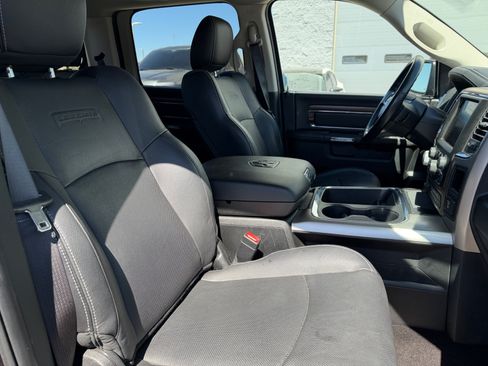 Used 2017 RAM 1500 Laramie w/ Convenience Group AWD/4WD image 32
