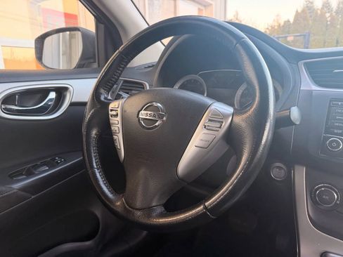 Used 2015 Nissan Sentra SV image 16