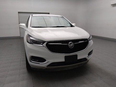 Used 2020 Buick Enclave Essence image 14