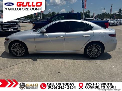 Used 2019 Alfa Romeo Giulia Ti w/ Quick Order Package 22X Lusso AWD/4WD image 4