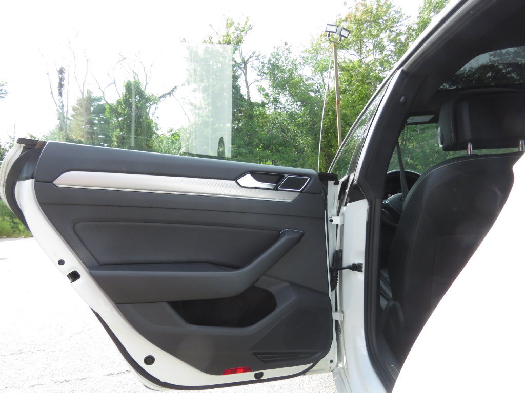 Used 2019 Volkswagen Arteon SEL Premium AWD/4WD image 18