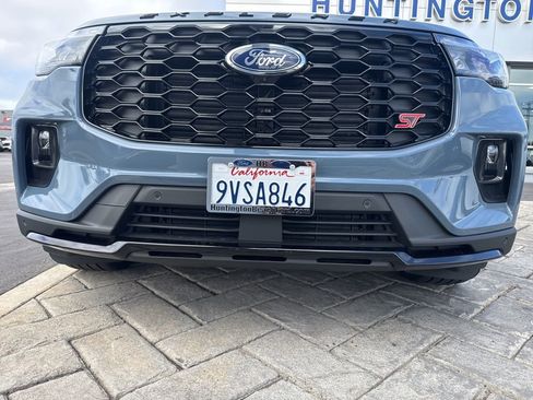 Used 2025 Ford Explorer ST w/ Sun And Sound Package image 28