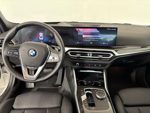 Used 2023 BMW 330i xDrive Sedan w/ Premium Package AWD/4WD image 13