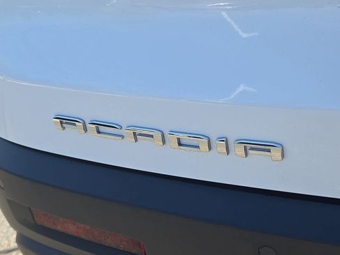 Used 2022 GMC Acadia AT4 w/ Preferred Package AWD/4WD image 30
