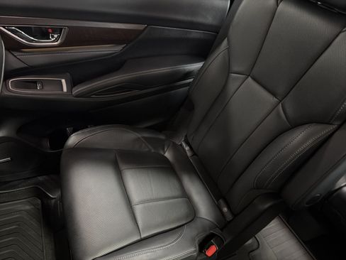 Certified 2025 Subaru Ascent Touring AWD/4WD image 12