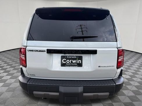 Used 2025 Toyota Land Cruiser w/ Premium Package AWD/4WD image 7