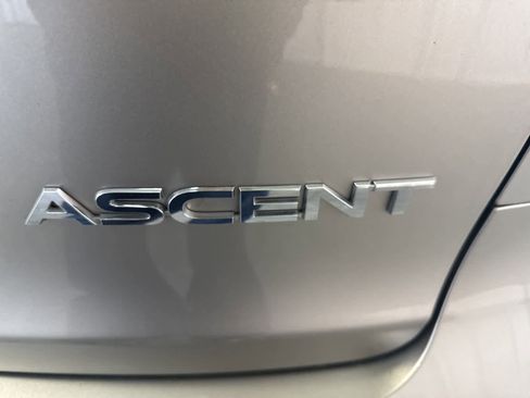 Used 2019 Subaru Ascent Premium image 11