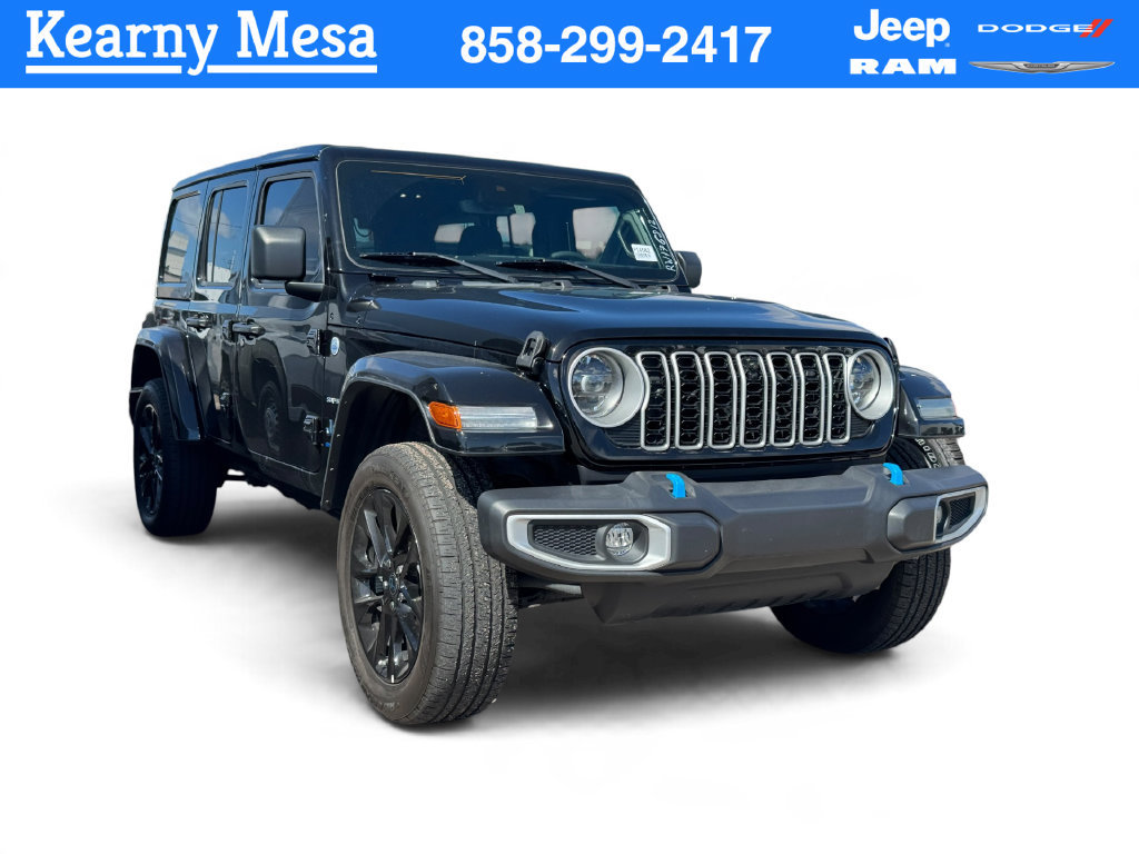 Used 2024 Jeep Wrangler Unlimited Sahara w/ Technology Group AWD/4WD image 1