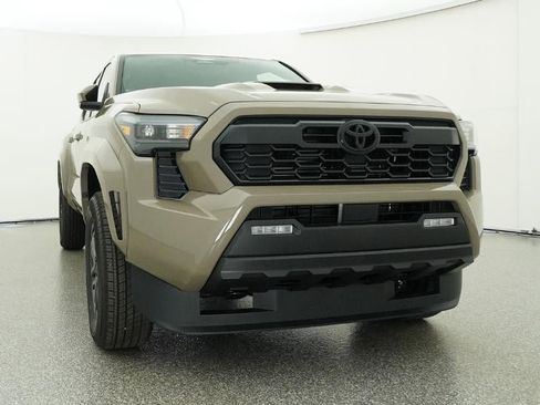 New 2026 Toyota Tacoma TRD Sport RWD image 30