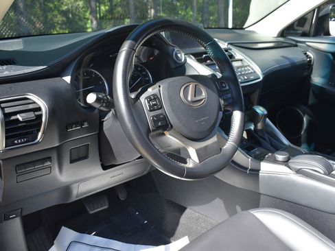 Used 2016 Lexus NX 200t FWD image 18