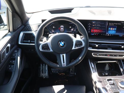 Used 2025 BMW X5 M60i image 12