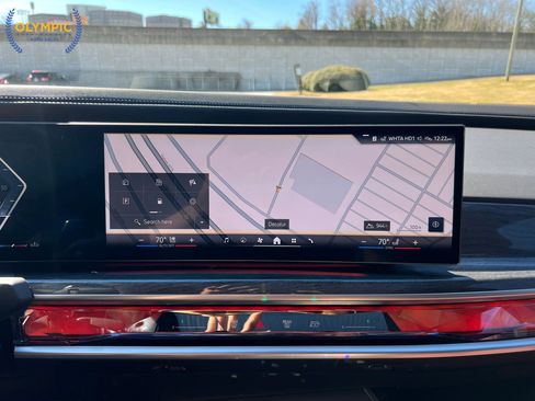 Used 2023 BMW 740i image 22