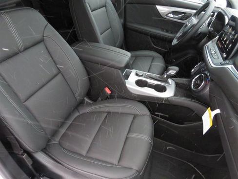 New 2026 Chevrolet Blazer LT w/ LPO, Floor Liner Package image 14