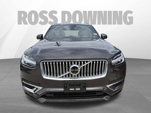 Used 2025 Volvo XC90 B6 Ultra w/ Protection Package AWD/4WD image 2