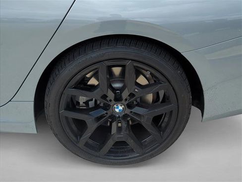 Used 2025 BMW 330i Sedan w/ M Sport Package image 22