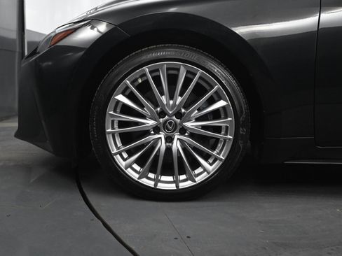 Used 2022 Lexus IS 300 IS 300 AWD image 9