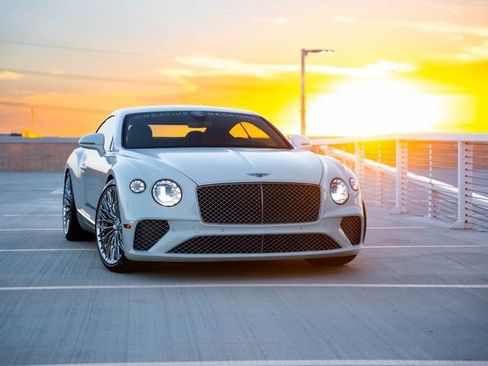 Used 2020 Bentley Continental GT V8 AWD/4WD image 31