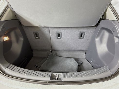 Used 2020 Chevrolet Bolt LT image 25